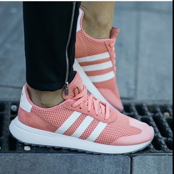 adidas Shoes - New ADIDAS Originals Casual Sneakers